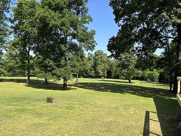 5th image of 2731 Holmes Rd