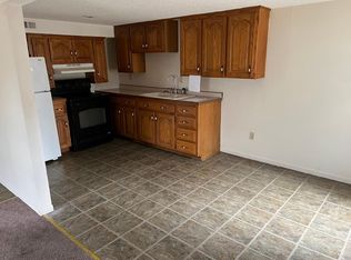 208 E Cedar St #C, Olathe, KS 66061
