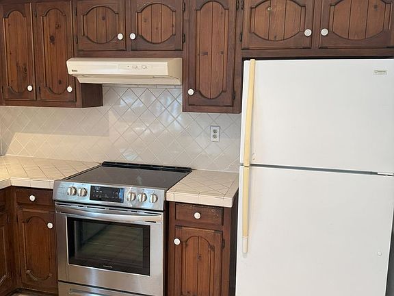 5th image of 5673 Rivermill Cir
