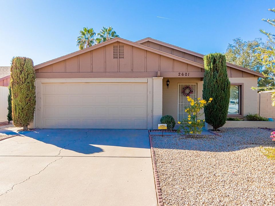 1st image of 2601 E Aster Dr