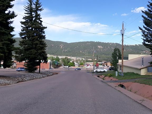 4th image of 816 W Lorraine Ave