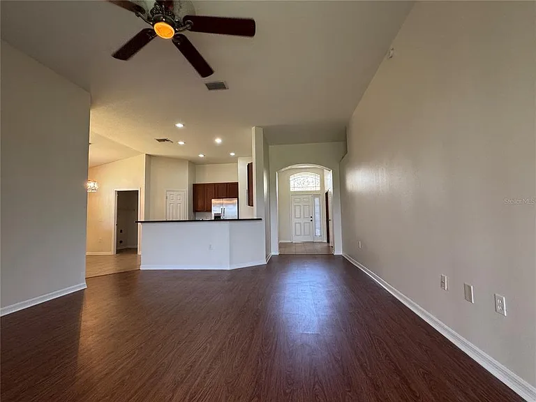 317 Down Pine Dr — Photo 6