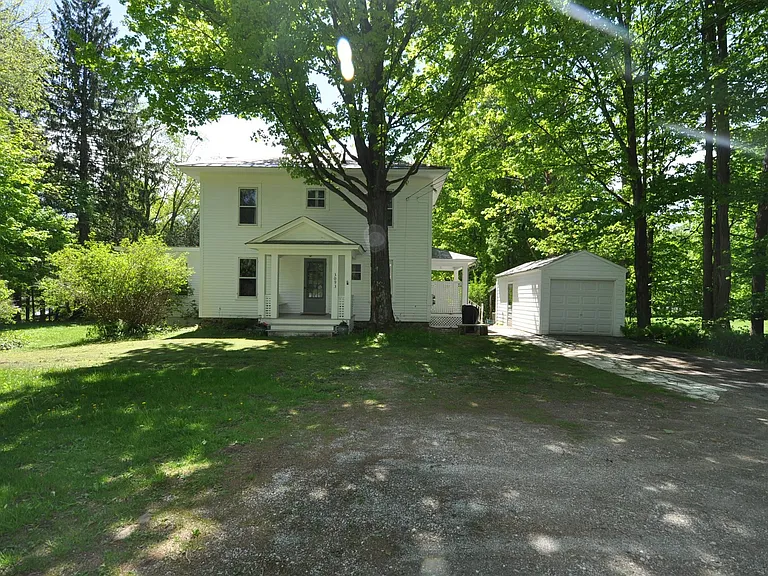 3093 Route 30 — Photo 2