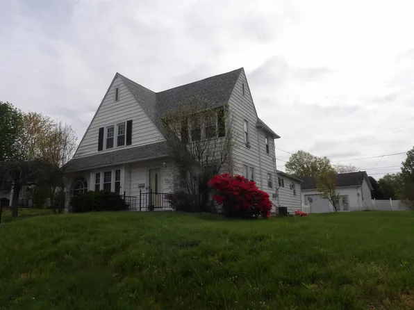 2720 Bruce Dr, Ashland, KY 41102