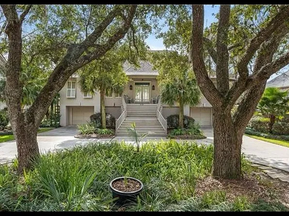 429 Magnolia Ln, Mandeville, LA 70471