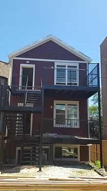 Building Photo - 6140 S Kenwood Ave #G