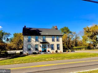 1677 Burlington Jacksonville Rd, Bordentown, NJ 08505