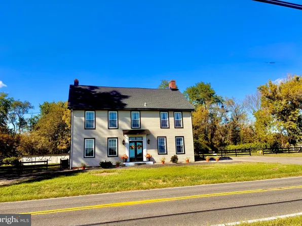 1677 Burlington Jacksonville Rd, Bordentown, NJ 08505