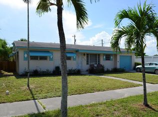 417 Wright Dr, Lake Worth, FL 33461