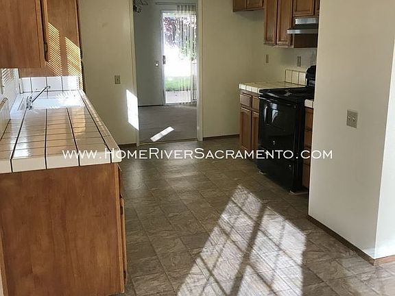 3rd image of 7457 Esteem Dr