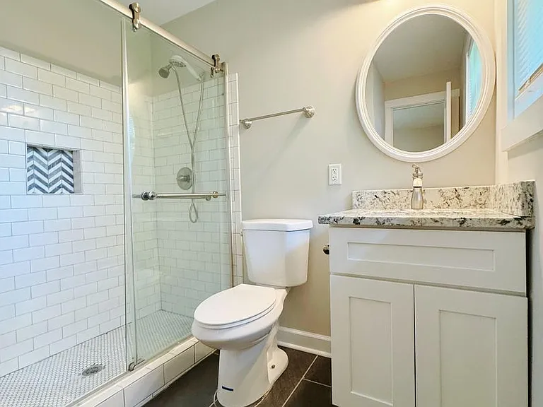 608 Burlington Ave — Photo 14
