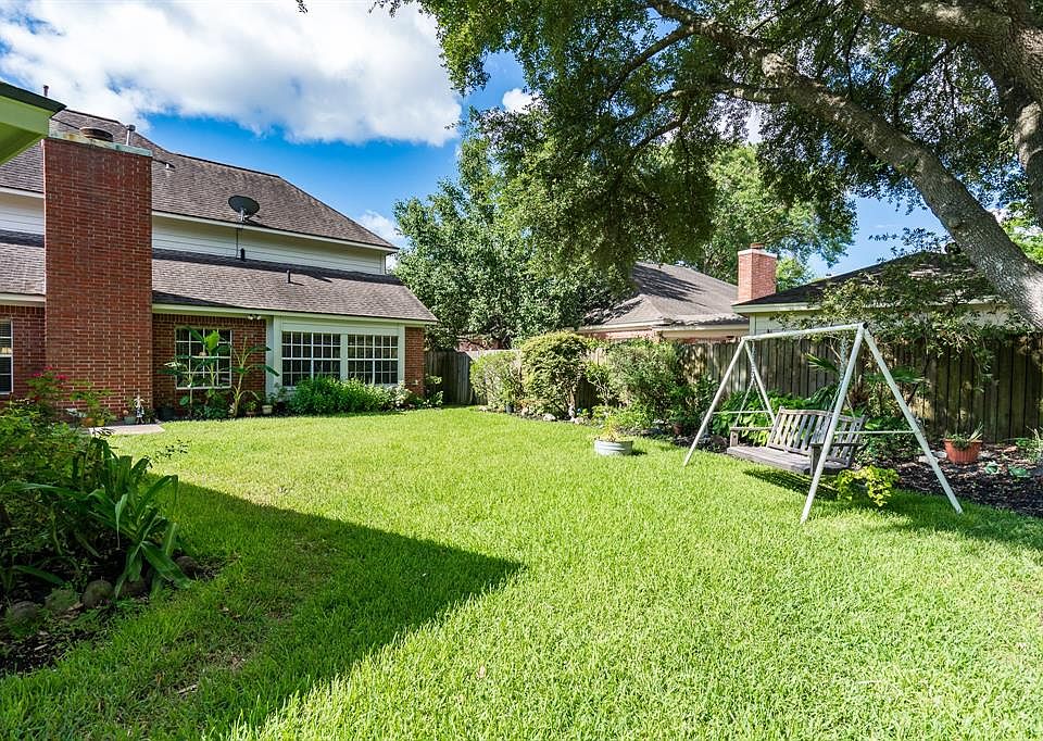 1st image of 3919 Haven Pines Dr