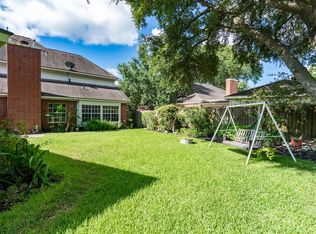 3919 Haven Pines Dr, Kingwood, TX 77345