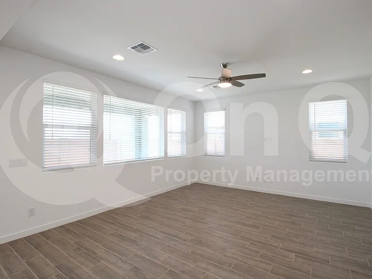 8239 E Petunia Ave — Photo 34