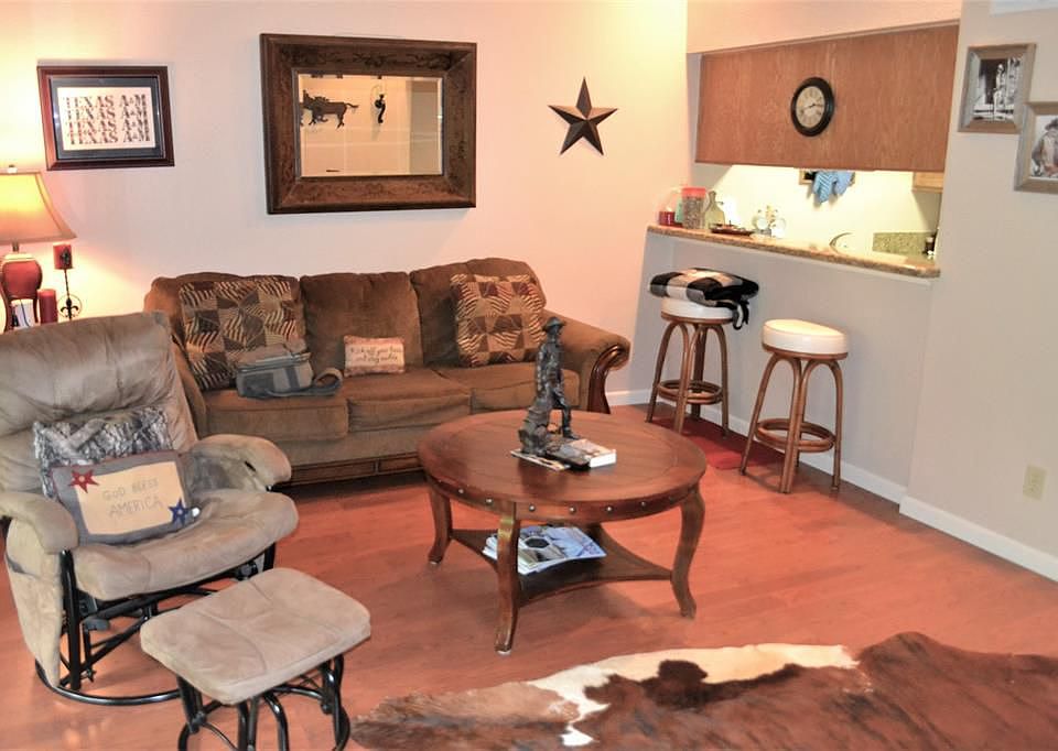 1st image of 3900 Aspen Dr APT B204