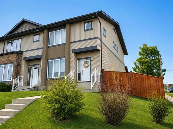5001 W 54th St, Rocky Mountain House, AB T4T 1E7