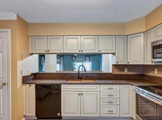 2739 Valley Park Dr, Baltimore, MD 21209