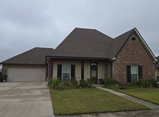 385 Port Royal Way, Houma, LA 70360