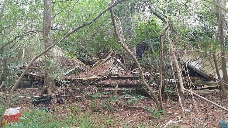 2nd image of 3115 Evans Mill Rd