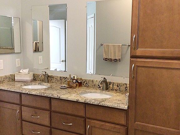 4th image of 1095 Crystal Creek Dr