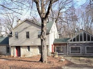 425 Jayne Rd, Fenton, MI 48430