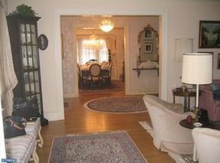 325 S Hinchman Ave, Haddonfield, NJ 08033