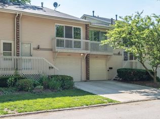 1487 Elder Dr, Aurora, IL 60506