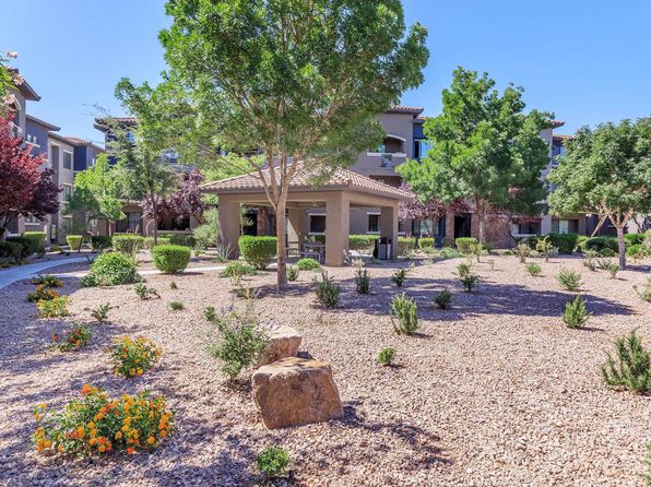 8610 S Maryland Pkwy APT 3003