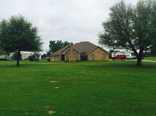 294 Fir Rd, Gladewater, TX 75647