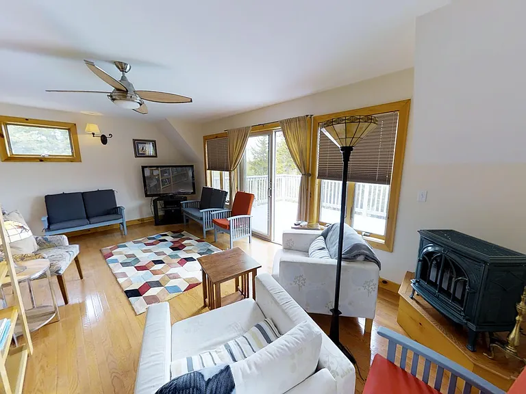 Upper level living area