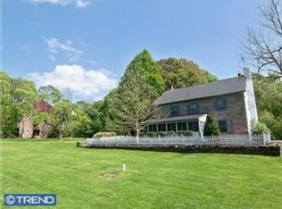 1800 Old Plains Rd, Pennsburg, PA 18073