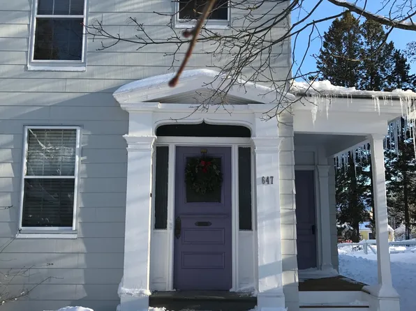 2 Park St #2, Portsmouth, NH 03801