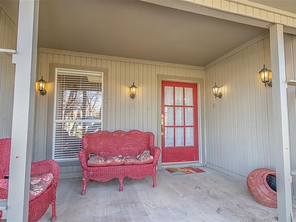 4th image of 5225 Fairway Cir