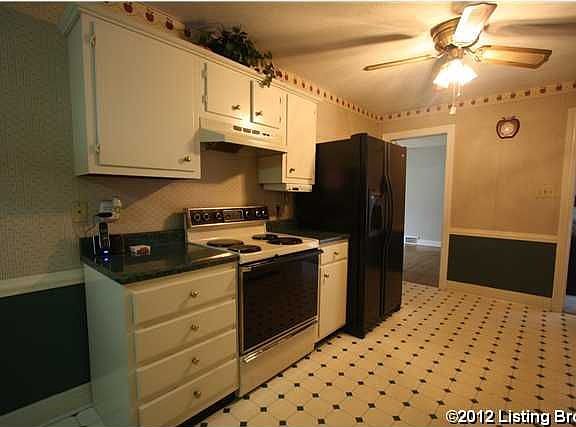 4th image of 2218 Bashford Manor Ln