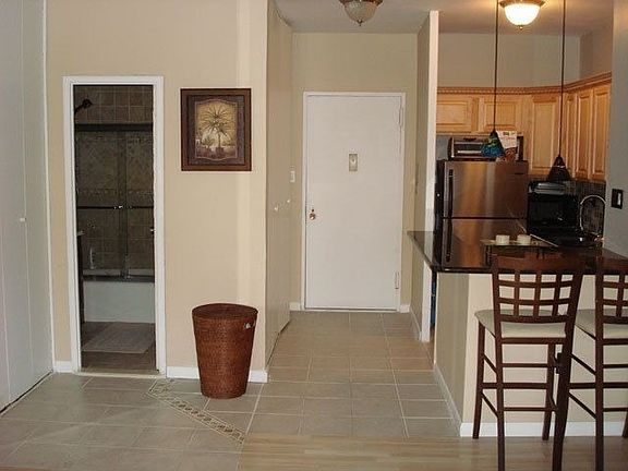 Entry into Kitchen from lobby