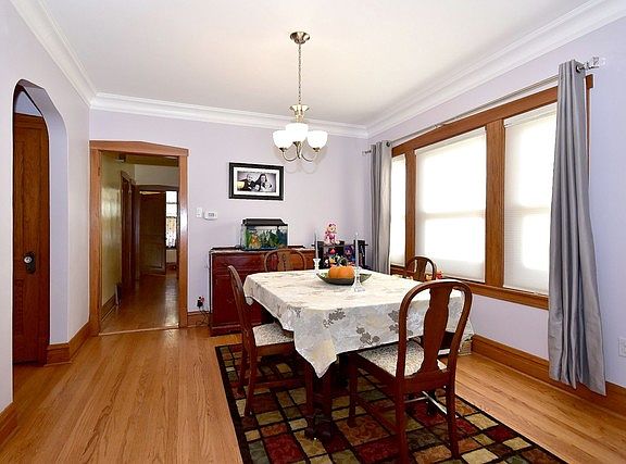 5th image of 2227 Kenilworth Ave