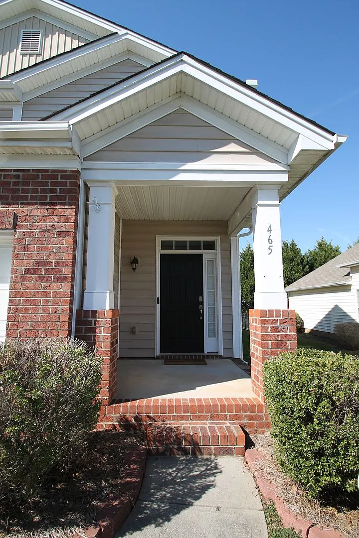 Exclusively Offered by Muse Realty, LLC — Photo 2