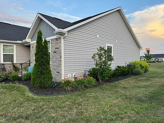 4th image of 447 Humphrey Ln