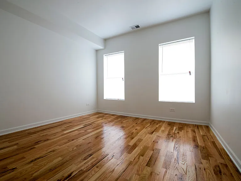 7240 S Yates Blvd — Photo 9