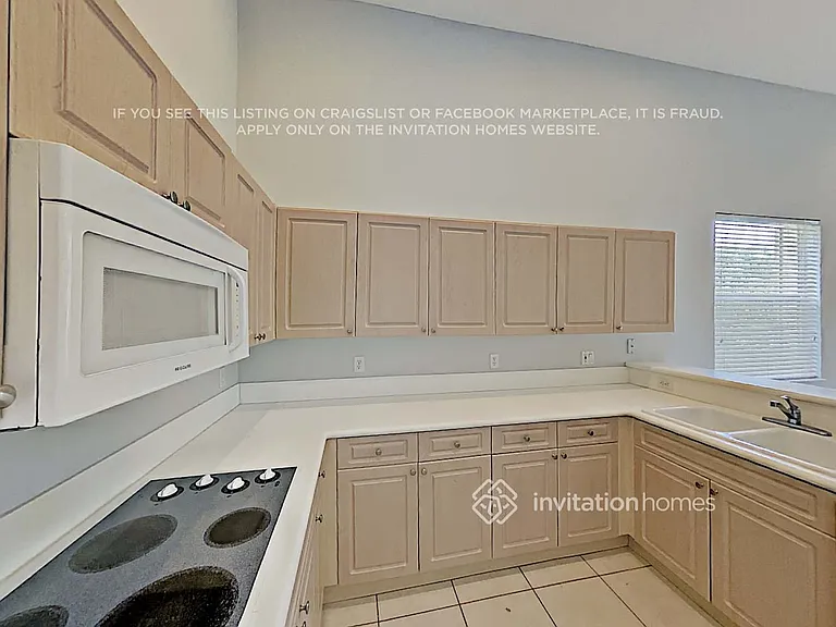 213 Palm Cir — Photo 6
