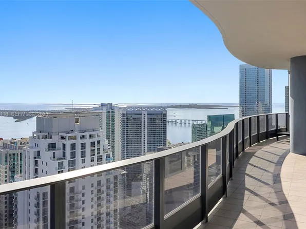 1000 Brickell Plz #Penthouse 5403, Miami, FL 33131
