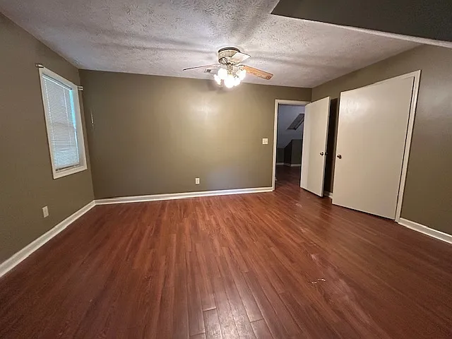 340 Woodridge Pl — Photo 31
