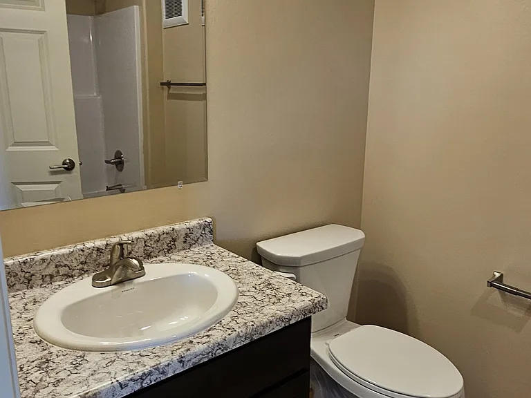 443 Neel St #201 — Photo 6