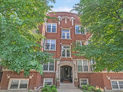 3049 W Eastwood Ave #3E, Chicago, IL, 60625