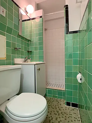 Rented by Building Equity Real Estate LLC | media 16