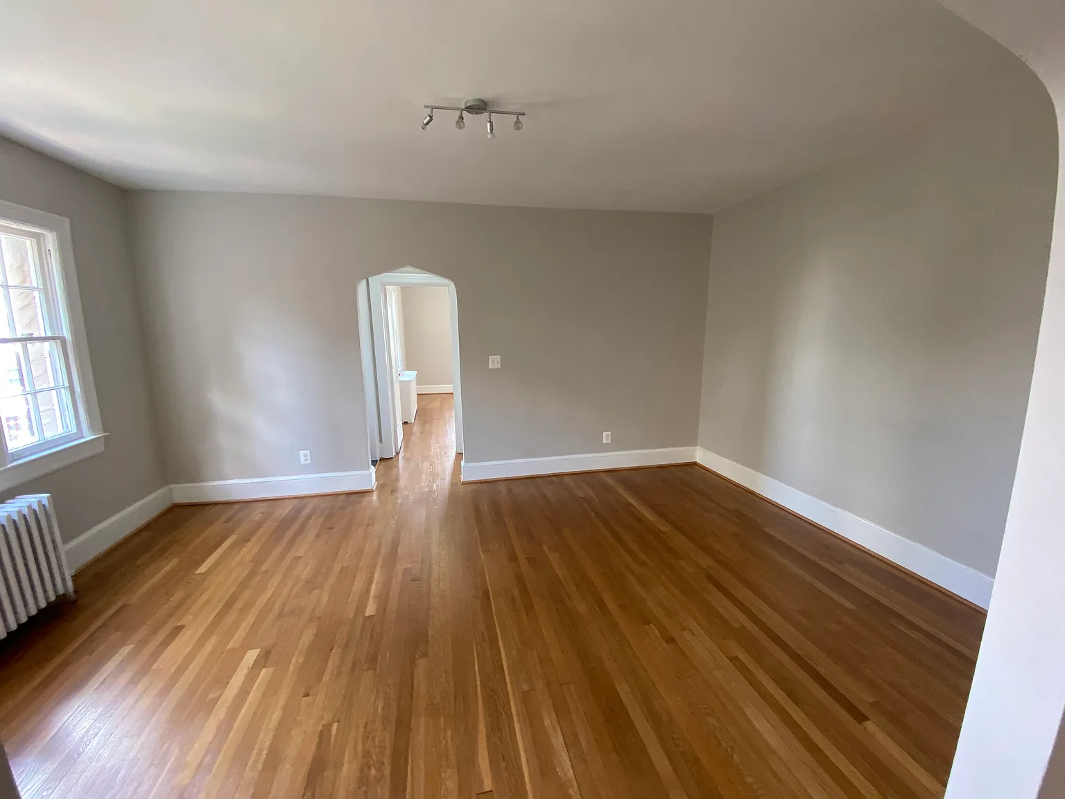 1 bed, 720 sqft, $1,995 — Photo 3