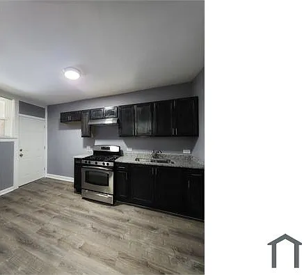 7916 S Blackstone Ave #2 — Photo 1