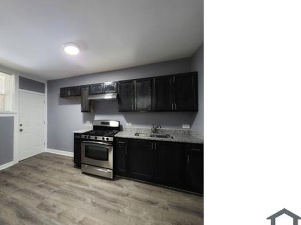 7916 S Blackstone Ave #2