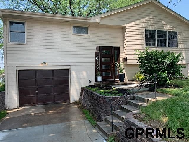 1st image of 816 Tipperary Dr