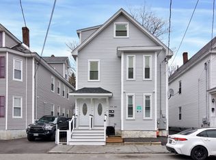 178 Concord St, Lowell, MA 01852